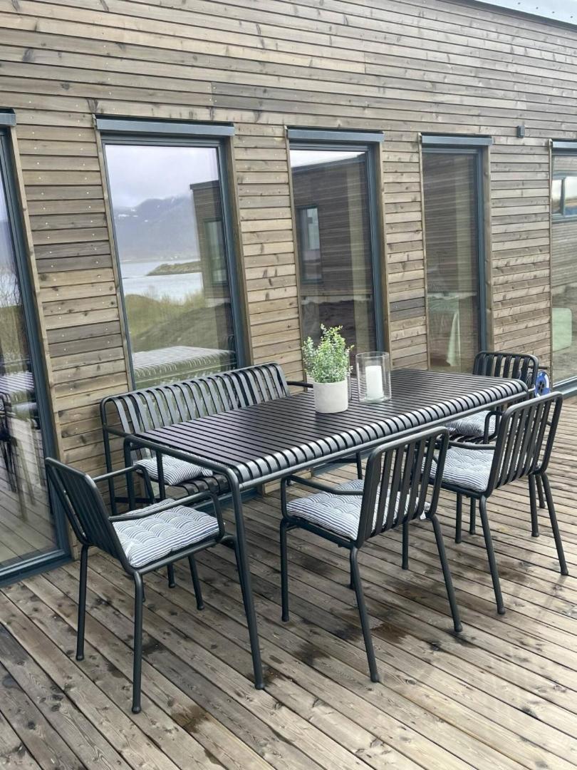Luksushytte Med Jacuzzi, Summer&Winter Retreat Lyngværet Exterior foto