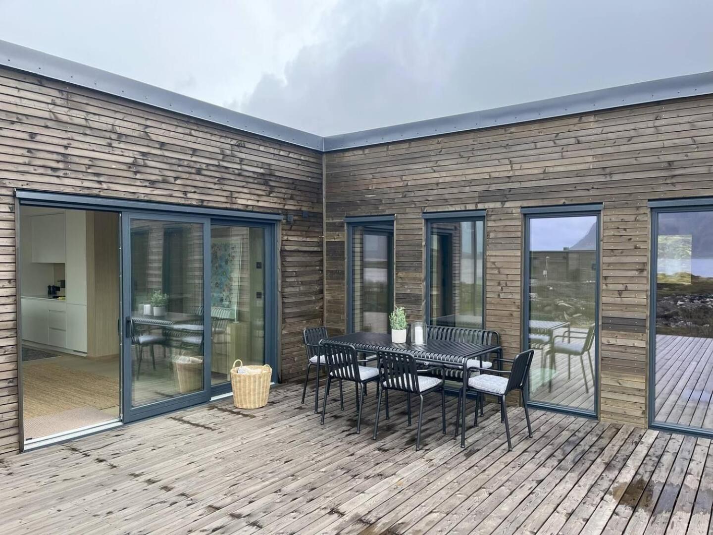 Luksushytte Med Jacuzzi, Summer&Winter Retreat Lyngværet Exterior foto